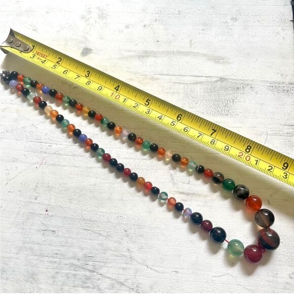 Dyed agate and carnelian necklace - Picture 3 of 14